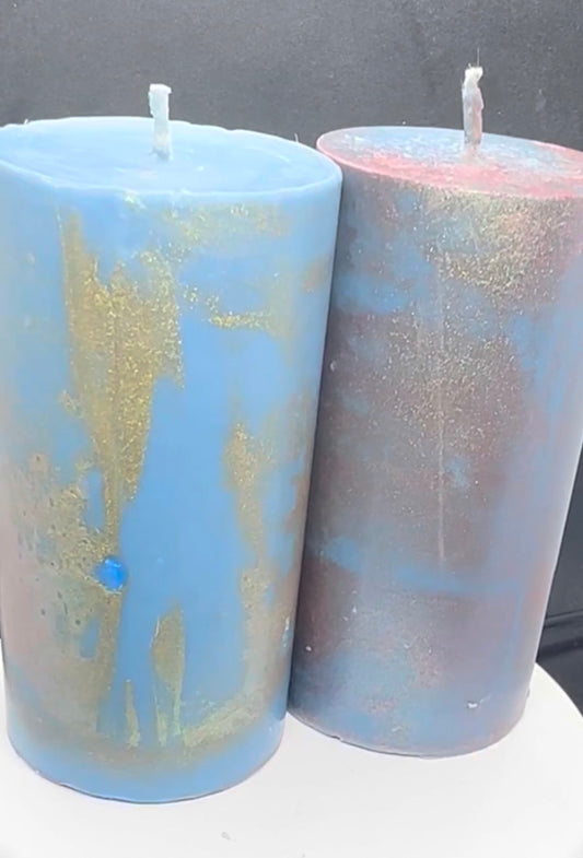 Pair of medium pillar candles ‘Shimmer’