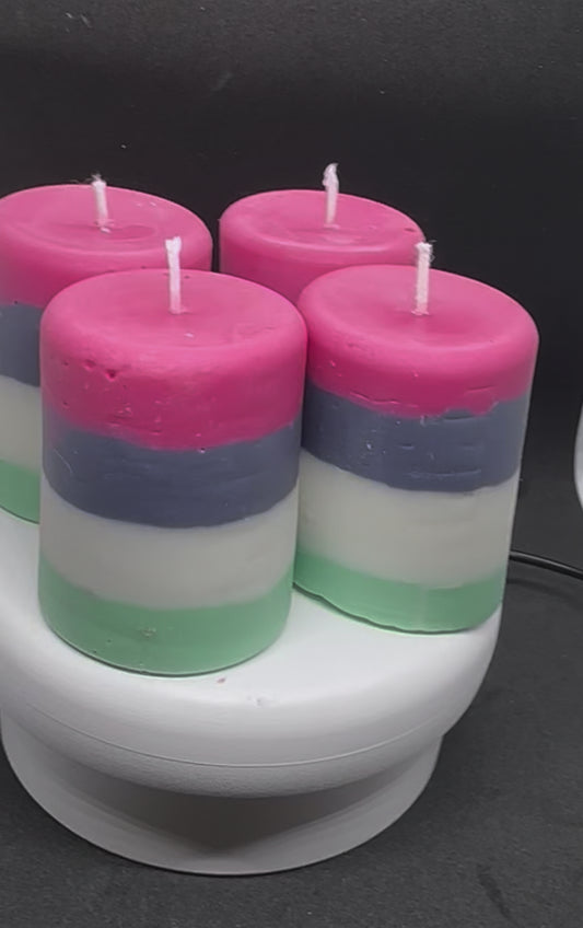 Set of 4 small pillar candles